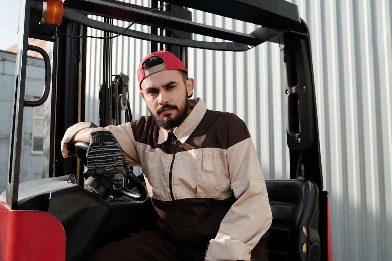 forklift rental services company dubai